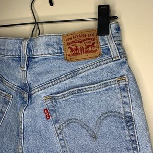 Levi 501 Jean Shorts